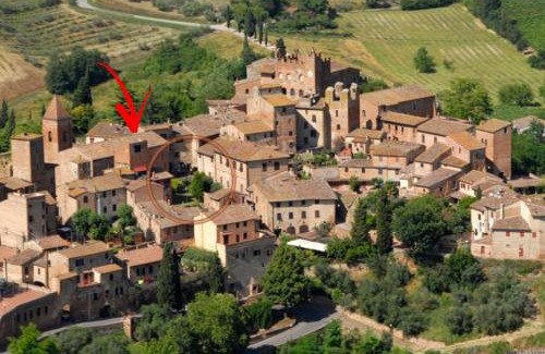Certaldo Alto House | La casa torre di Marcello
