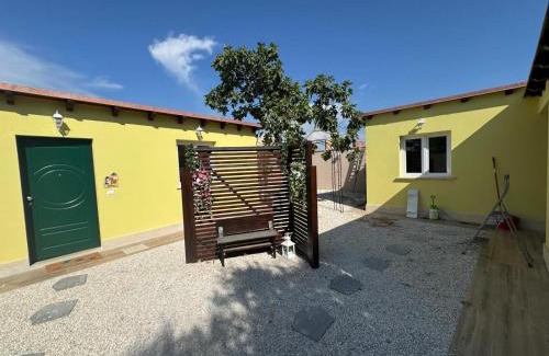 Prenestino-Labicano Apartment | La casetta Roma