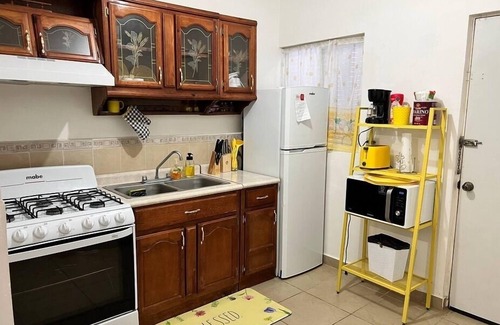 Piedras Negras House | La Casita Amarilla (private residential)