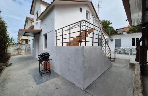 A Porqueira House | La casita de Hortensia