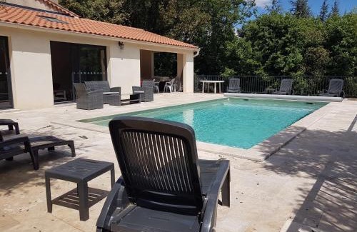 Saint-Laurent-La-Vernede Villa | La Casita villa avec piscine prés d'Uzes