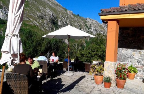 Sames House | La Casona de Sames