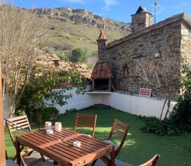 Patones de Arriba House | La Cata Country House