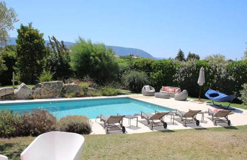 Gordes Villa | La Cath - Villa avec piscine - Gordes