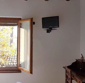 Monguzzo House | La Cavallina azienda agrituristica