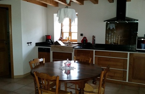 Chatillon-Saint-Jean House | LA CAVE - STONE BUILDING
