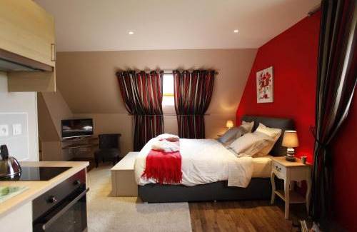 Houplines Bed & Breakfast | La Cense - Ferme des Tilleuls
