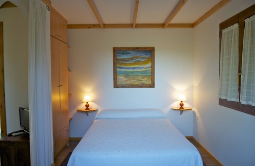 Casas de Belvis Bed & Breakfast | La Cerca Del Alcornoque