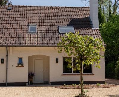 Sint-Martens-Latem House | La chambre des mémoires