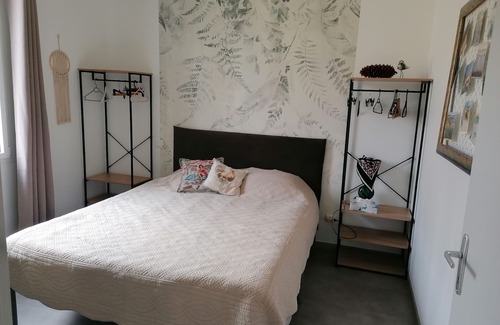 Saint-Paul-en-Born Bed & Breakfast | La chambre du lac