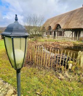 Auzouville-sur-Saane House | La Charreterie