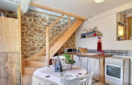 Bono House | La Cidrerie - BONO - Gîte