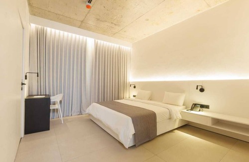 Marcory Hotel | La Clarté