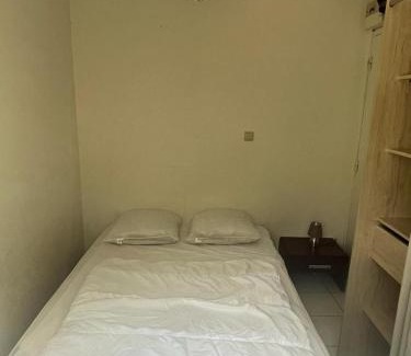Saint-Chamarand House | La Colline aux Chalets, Jaccuzi, Sauna