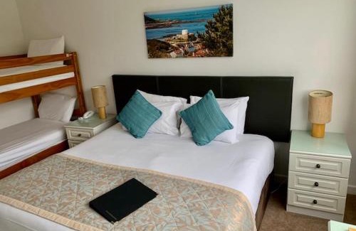 St. Peter Port Hotel | La Collinette Hotel, Cottages & Apartments
