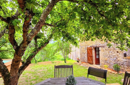 Villefranche-de-Rouergue House | La Combe aux Oiseaux