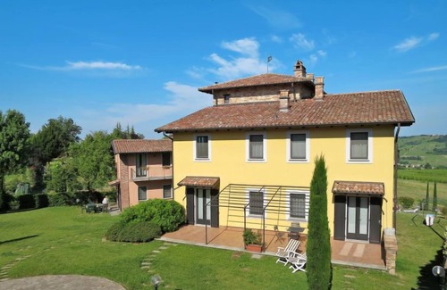 Castana Apartment | La Corte Bricca (Bilo C) by Interhome