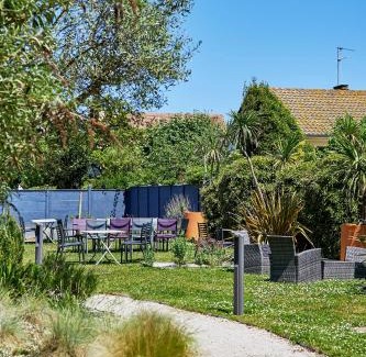 Courseulles-sur-Mer Hotel | La Cremaillere Hôtel-Restaurant