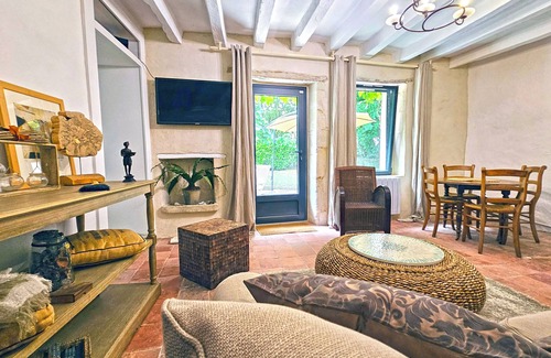 Beaumont-Pied-de-Boeuf House | La Crocherie : Gîte des Elfes