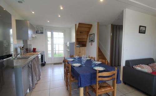 Saint-Xandre House | La Croix du Sud