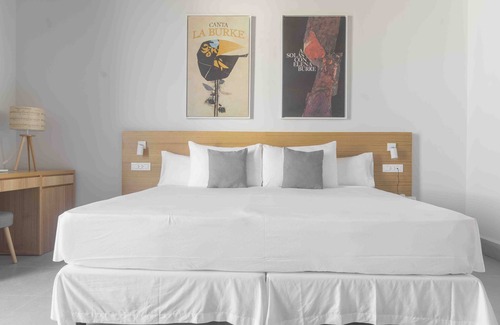 Plaza de la Revolucion Hotel | La Distancia Hotel Boutique