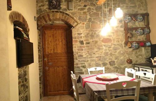 Gambassi Terme House | La Fabbrichina