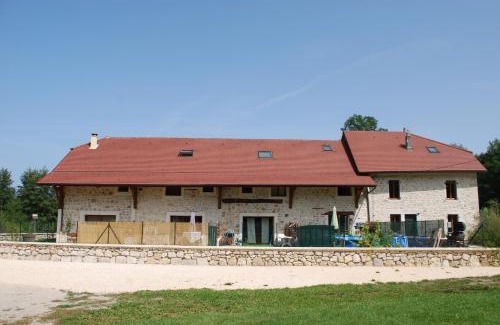 Belley Bed & Breakfast | La ferme de Coron