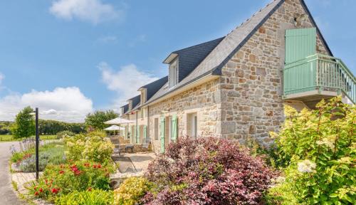 Saint-Evarzec Apartment | La Ferme de Vur Ven