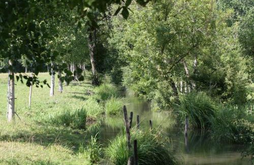 Benet Bed & Breakfast | La Ferme du Marais Poitevin - Chambre d'hôtes