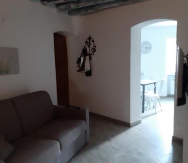 Campo Ligure Apartment | la finestra sul castello