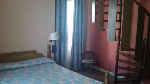 Cormatin Hotel | La Fleur de Lys