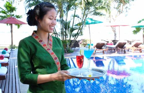 Pathouphone Resort | La Folie Lodge