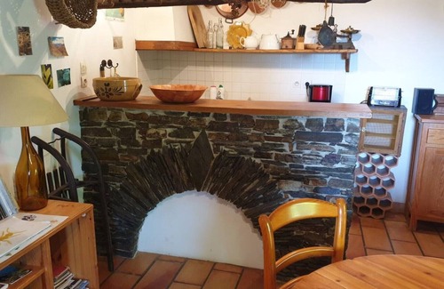 Barre-des-Cevennes Cottage | La Fourmi cottage for 4 people