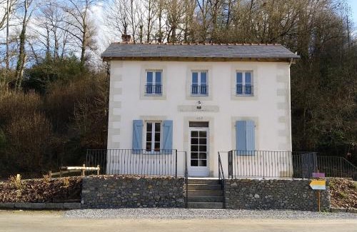 Montflours House | La Fourmondière supérieure, maison éclusière