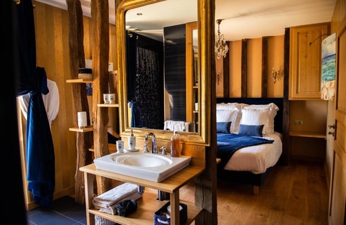 Loigne-sur-Mayenne Bed & Breakfast | La Francoisiere