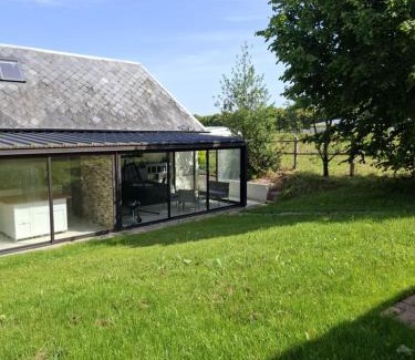La Frenaye House | La gîte "Ressources" au calme avec jardin et jacuzzi entre Rouen et Le Havre