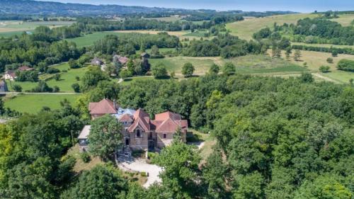 Morestel Hotel | La Garenne de Morestel