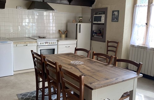 Salles-Courbaties House | La Gastine