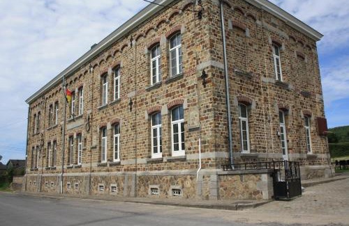 Chevron House | La Gendarmerie