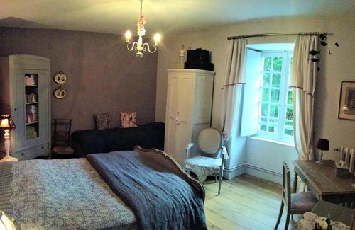 Vorly Bed & Breakfast | La grand' maison
