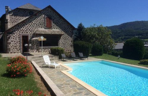 Vic-sur-Cere Bed & Breakfast | La Grange de Lily