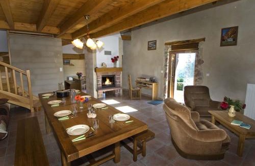 Saint-Pierre-de-Nogaret House | La grange du candel bos a nogardel