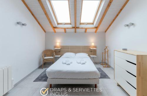 Plouarzel House | LA GRANGE - Joli gîte rural près du golf