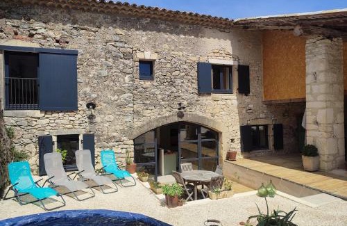 Cadereau House | La grangerie grange en pierre avec spa