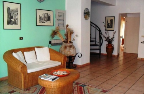 Sant'Alessio Siculo House | La Grotta