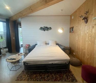 Malonne House | La Huche