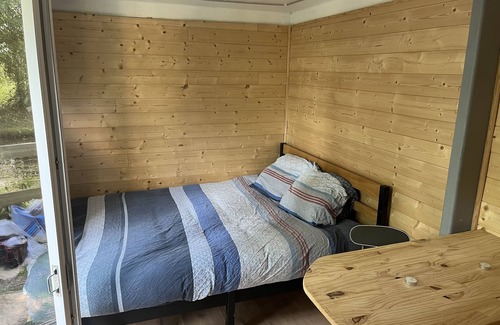 Lesquielles-Saint-Germain Cabin | La Hutte et son Dôme « Entre Ciel et Terre »