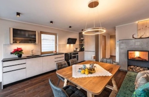 St. Valentin auf der Haide Apartment | Laiet Luxus-chalet AM SEE/Ferienhaus mit 200qm