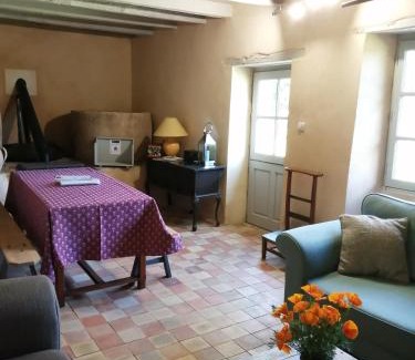 Airvault Bed & Breakfast | La Jariette