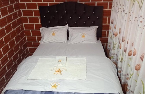 Pedro Ruiz Hotel | La jungla del Rey VIP Hotel